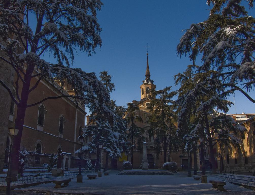 Ciudad De Alcala Hotel Alcala de Henares Bagian luar foto